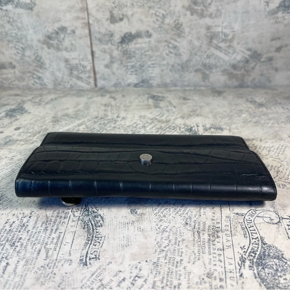 Monsac trifold croc embossed leather wallet